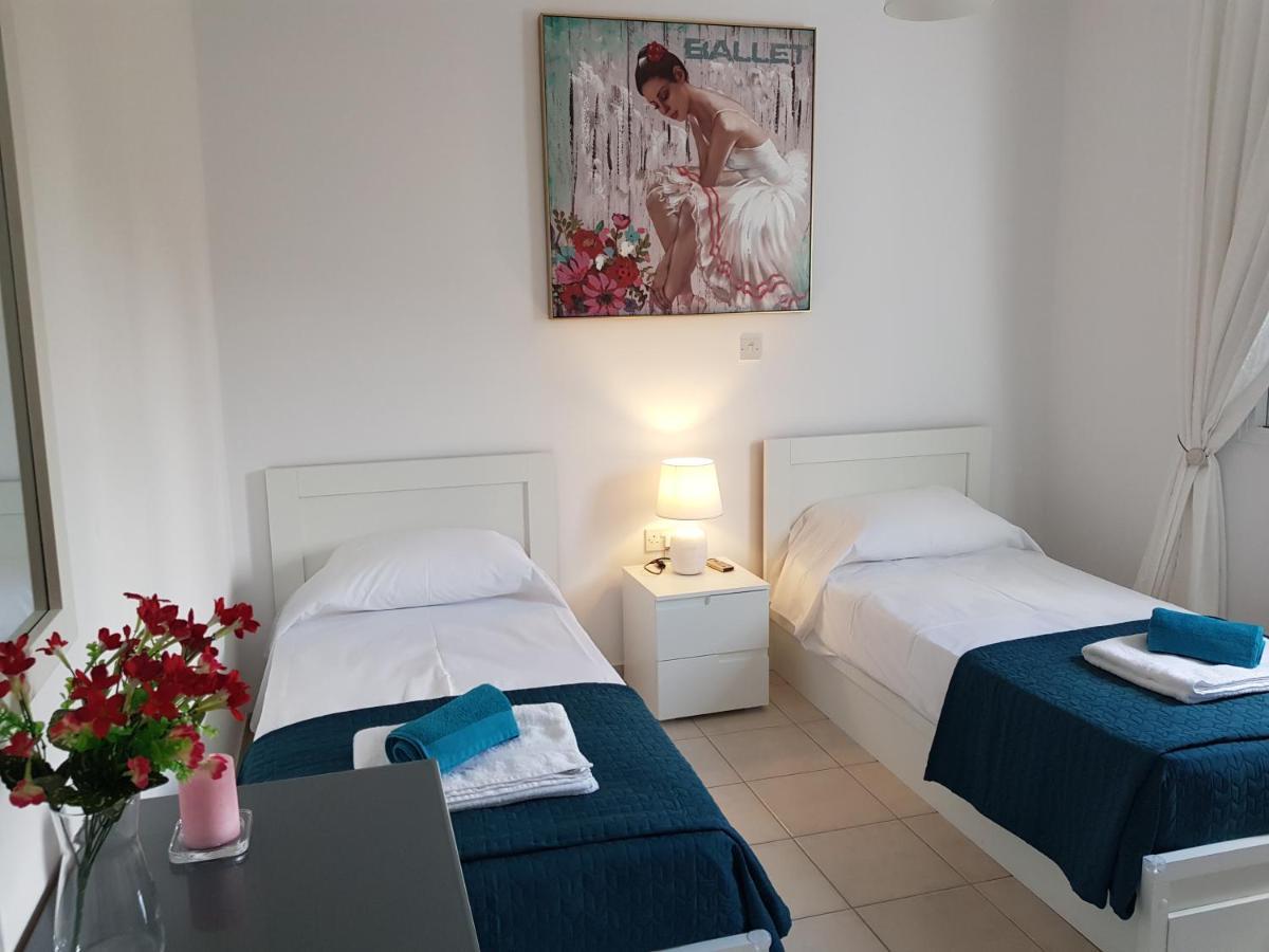 Paphos Paradise Gardens IV 2 Bd Amazing Apartment מראה חיצוני תמונה